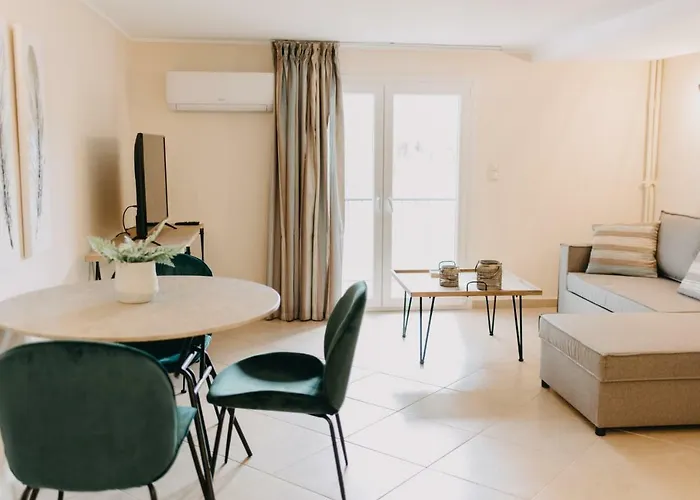 House, Luxury Apartment, Agiou Nikolaou, * 帕特雷