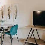 House, Luxury Apartment, Agiou Nikolaou, Apartament *